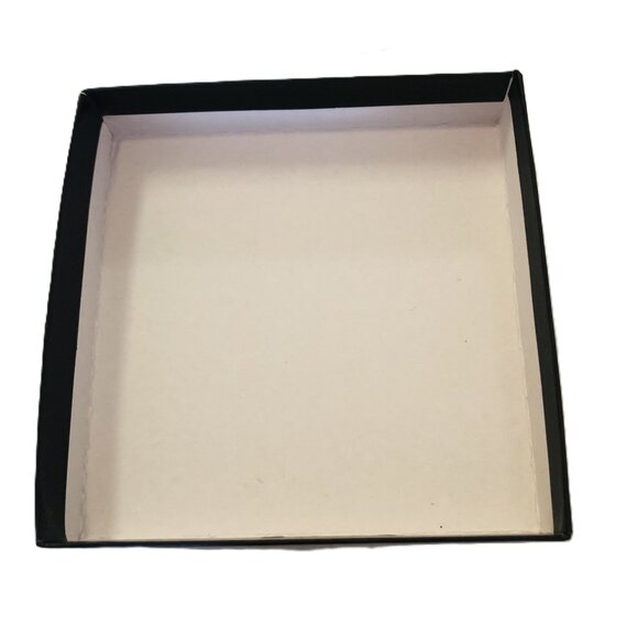 Gucci Belt Box Empty Black White Gift Storage Box 5 x 5 x 2.25 - Picture 10 of 12